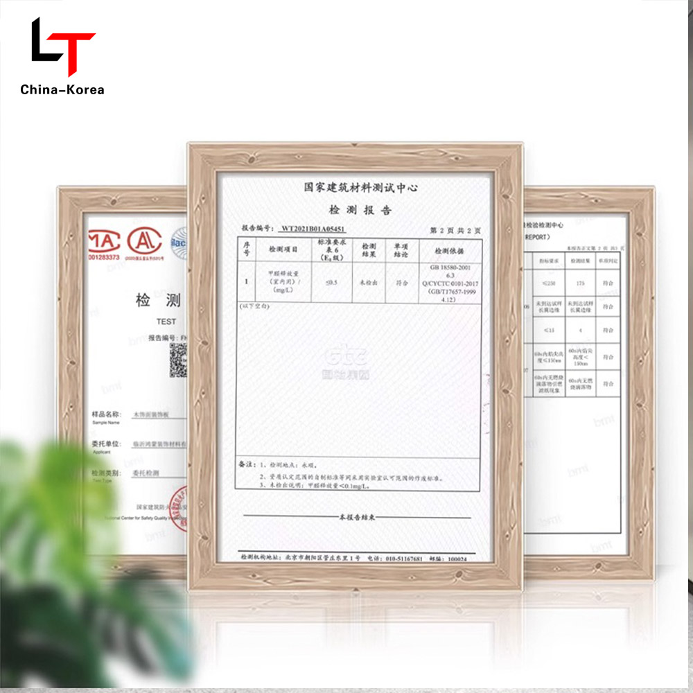 1220 × 2440 mm Ekologické PVC Drevená dyha Zrno Dekoratívne stenové panely pre vnútorné obklady stien Vodotesné Odolné proti poškriabaniu Jednoduchá inštalácia